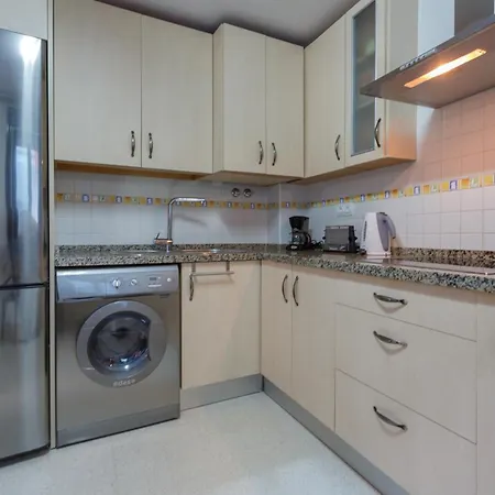 Puerta San Felix Free Parking By Cadiz4rentals *